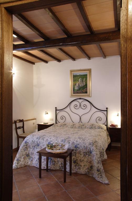 Agriturismo Il Casalone Montepulciano Luaran gambar