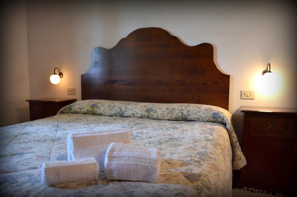 Agriturismo Il Casalone Montepulciano Luaran gambar